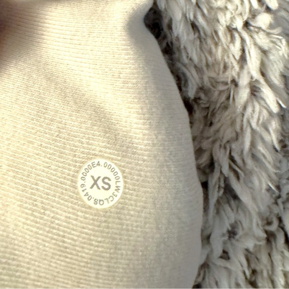 Lululemon SoulCycle Warmth Restore Reversible Sherpa Full Zip Size XS EUC - Picture 10 of 14